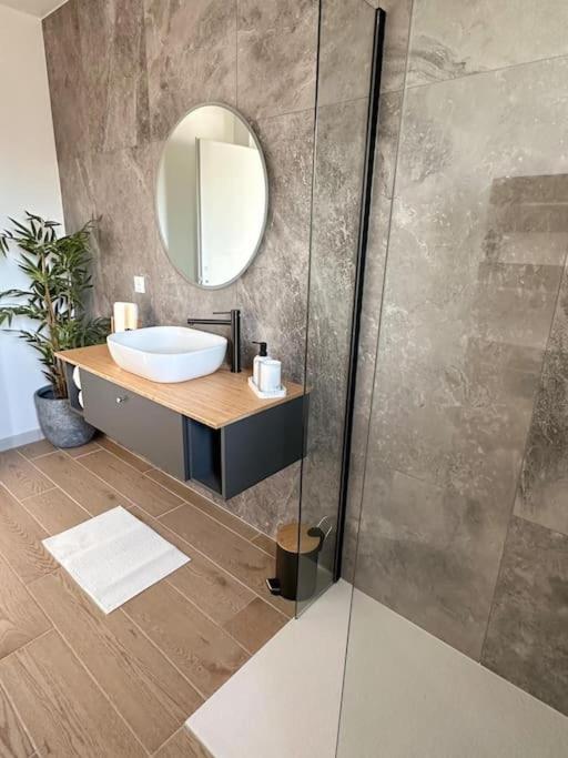 Studio Independant Marigny-Saint-Marcel المظهر الخارجي الصورة